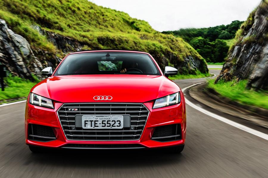  Audi TTS Roadster (8S) 2016 года  (LA) (фото 10 из 27)